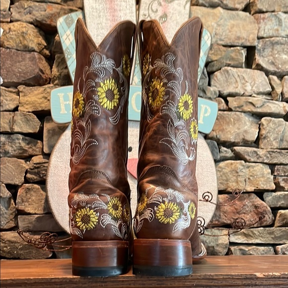 Shyanne Women’s Josie Western Boots - Square Toe. - Picture 4 of 5